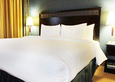 کوالیتی هتل اند سوئیتس داون تاون