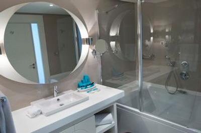 گرند یزیکی بدروم هتل اند اسپا