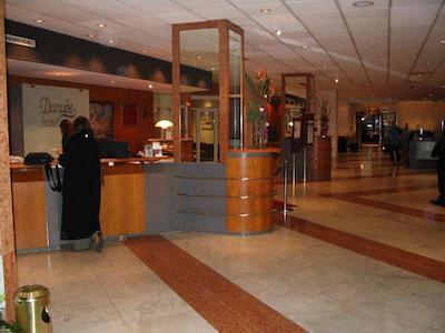 پارک این بای رادیسون دنوب براتیسلاوا