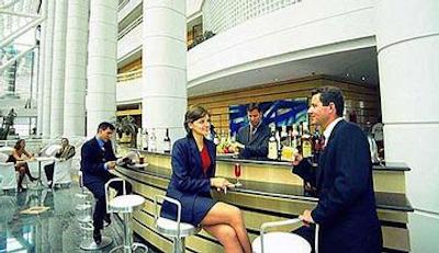 گلدن تولیپ پولیستا پلازا