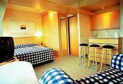 گلدن تولیپ پولیستا پلازا