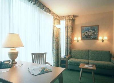 سیتادینز کورفورستندام برلین