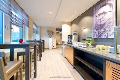 لئوناردو هتل برلین میتته