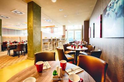 لئوناردو هتل برلین میتته