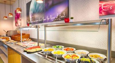 لئوناردو هتل برلین میتته