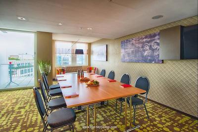 لئوناردو هتل برلین میتته