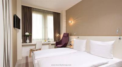 لئوناردو هتل برلین میتته