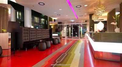 لئوناردو هتل برلین میتته