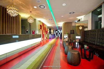 لئوناردو هتل برلین میتته