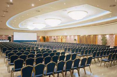 کرون پلازا بارسلونا-فیرا سنتر