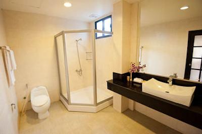 ریورساید سوئیتس