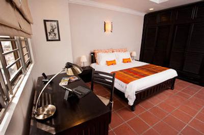 ریورساید سوئیتس