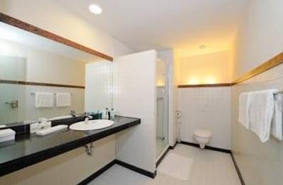 آزیموت هتل کلن سیتی سنتر