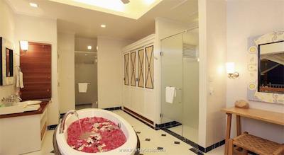 سنتارا گرند آیلند ریزورت اند اسپا مالدیوز