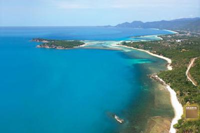 اوتریگر کوه سامویی بیچ رسرت