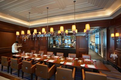 د لیلا پالاس کمپینسکی نیو دهلی