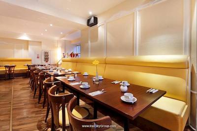 ازیموت هتل برلین کورفورستندام