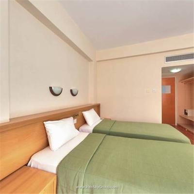 فلامینگو بیچ هتل