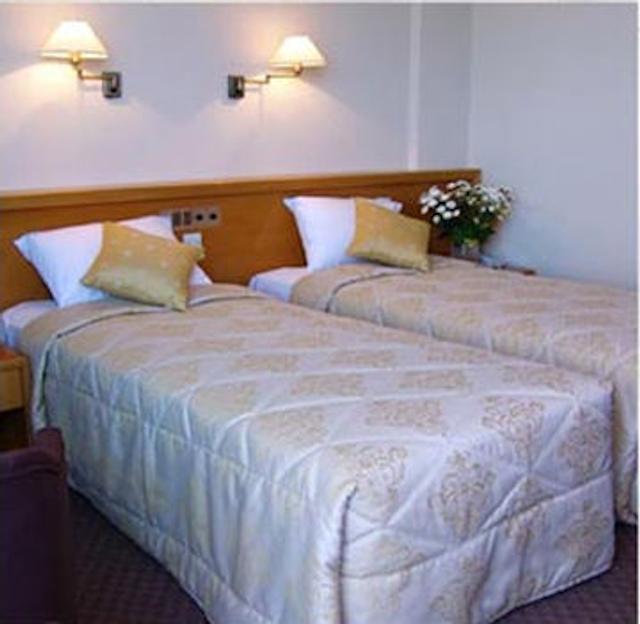 فلامینگو بیچ هتل