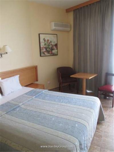 فلامینگو بیچ هتل