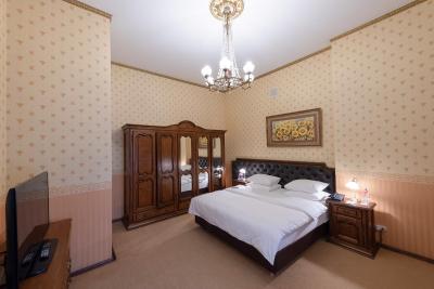 سویتسکی هیستریکال