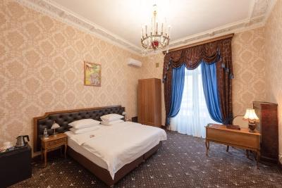 سویتسکی هیستریکال