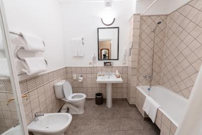 سویتسکی هیستریکال