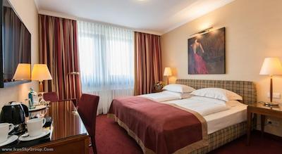 بست وسترن پلاس اس تی رافائل