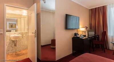 بست وسترن پلاس اس تی رافائل