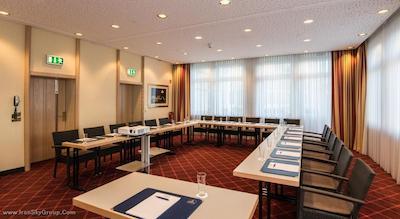 بست وسترن پلاس اس تی رافائل