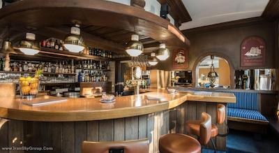 بست وسترن پلاس اس تی رافائل