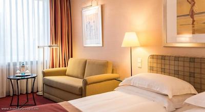 بست وسترن پلاس اس تی رافائل