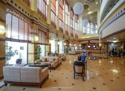 گلدن تولیپ سیب مسقط