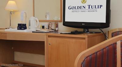 گلدن تولیپ سیب مسقط