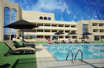 گلدن تولیپ سیب مسقط