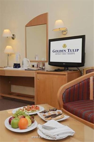 گلدن تولیپ سیب مسقط