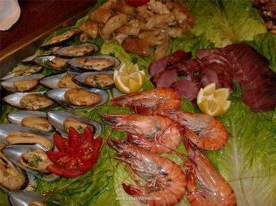 گلدن تولیپ سیب مسقط