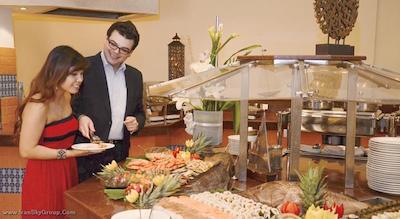 گلدن تولیپ سیب مسقط