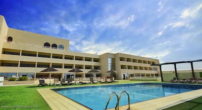 گلدن تولیپ سیب مسقط