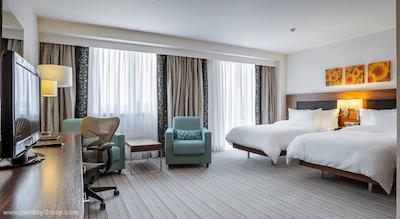 هیلتون گاردن این کرسنودر