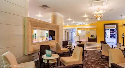 هیلتون گاردن این کرسنودر