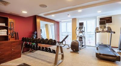 هیلتون گاردن این کرسنودر