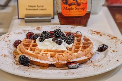 هیلتون گاردن این کرسنودر