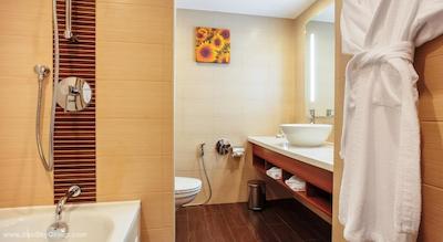 هیلتون گاردن این کرسنودر