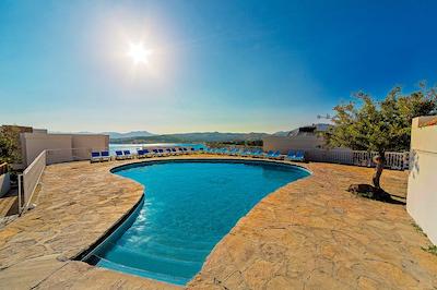 ریوا بدروم ریزورت