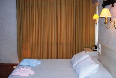 رویال سیتی هتل