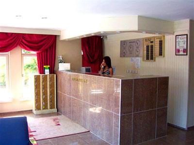 رویال سیتی هتل