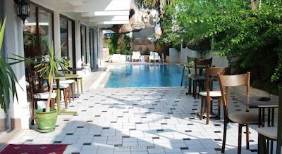 رویال سیتی هتل