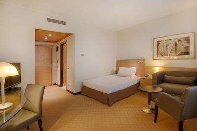 ان اچ بولونیا ویلانوا