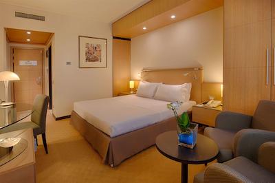 ان اچ بولونیا ویلانوا